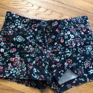 Gap chino shorts size 2